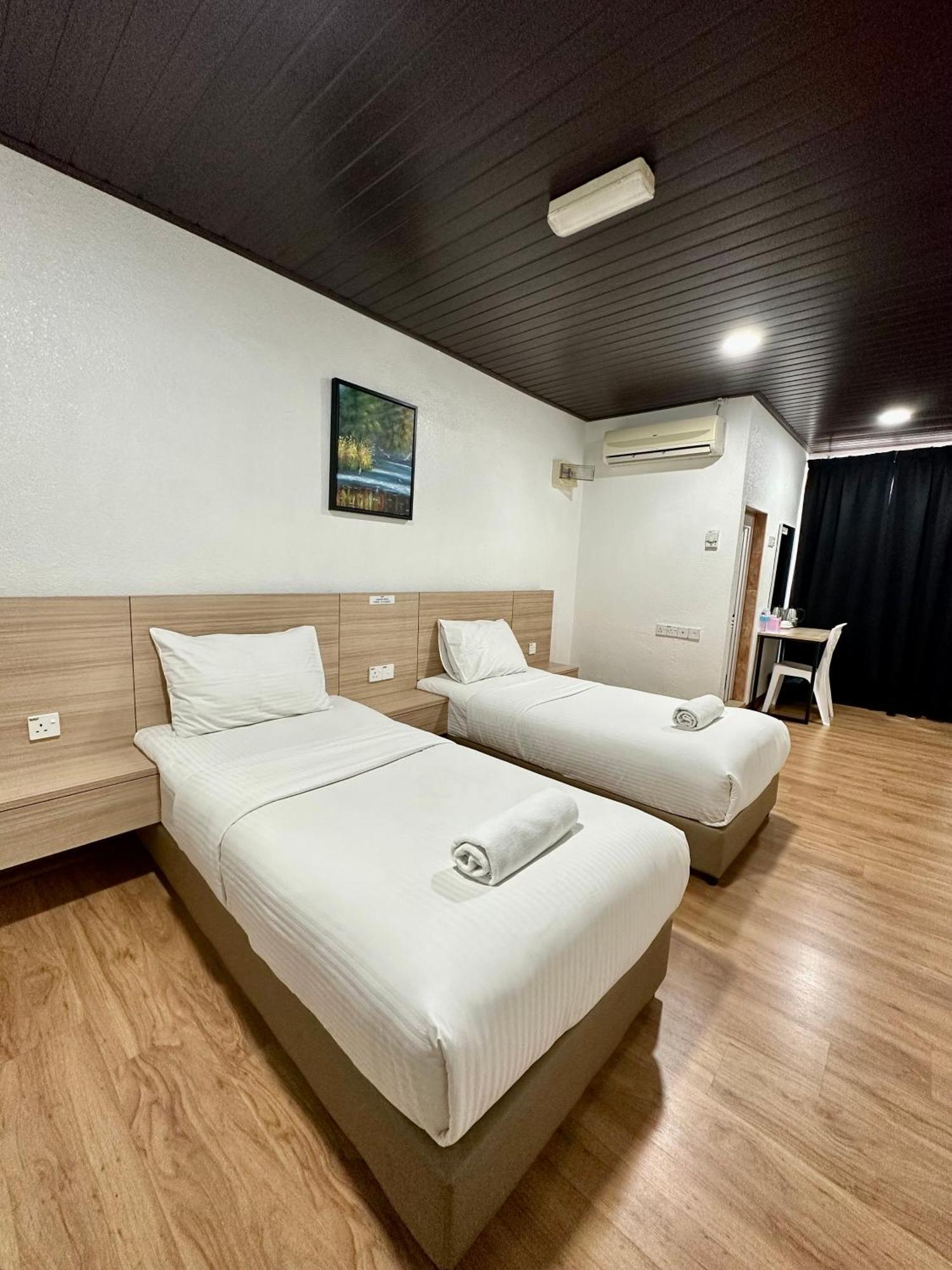 Kangar Hotel Sdn Bhd Екстер'єр фото